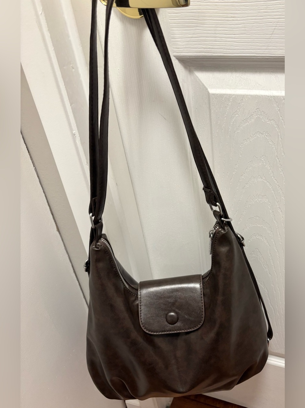 Elegant Dark Brown Women's Shoulder Bag with Flap